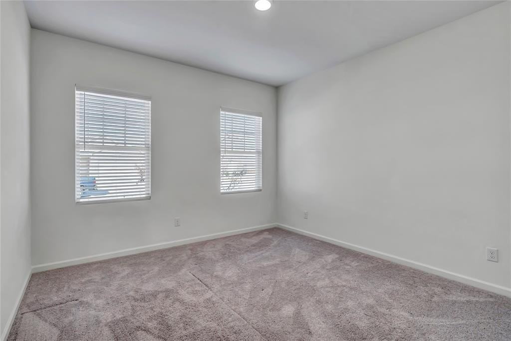 1669 Hossler Trl - Photo 6 of 32