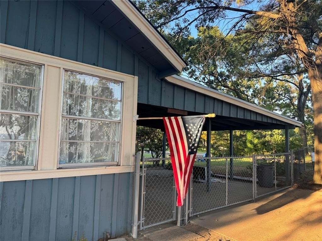 108 Point O View St - Photo 7 of 38