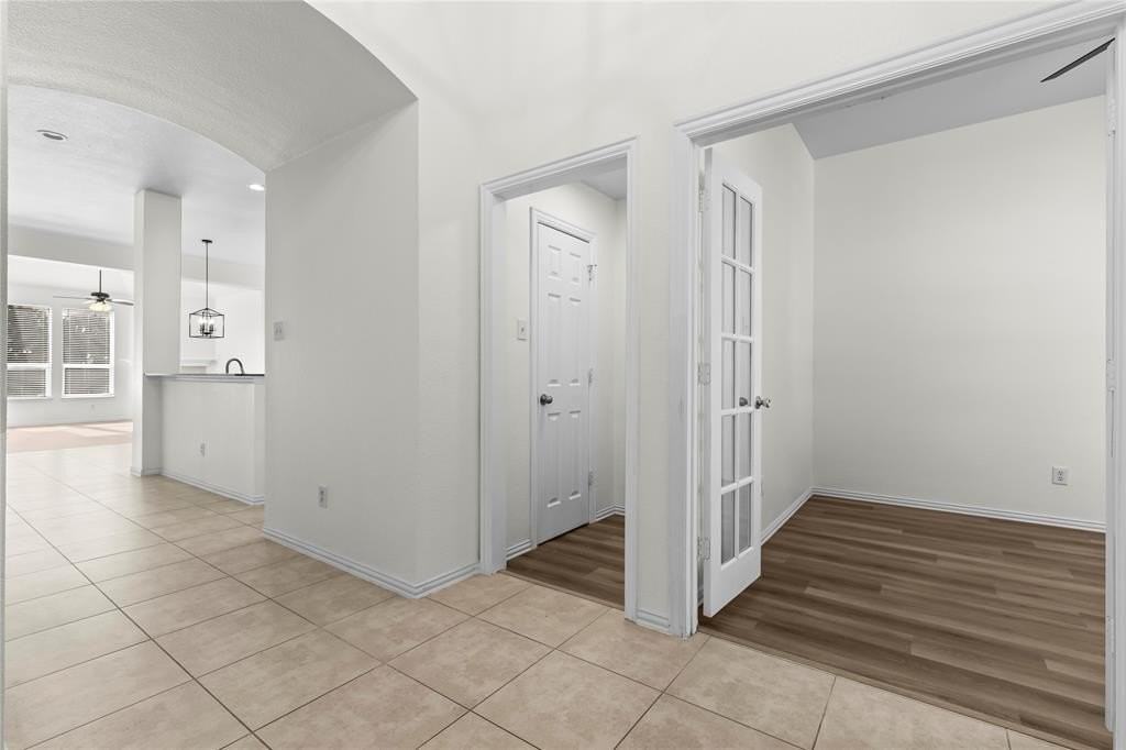 2698 Lake Ridge Dr - Photo 7 of 29