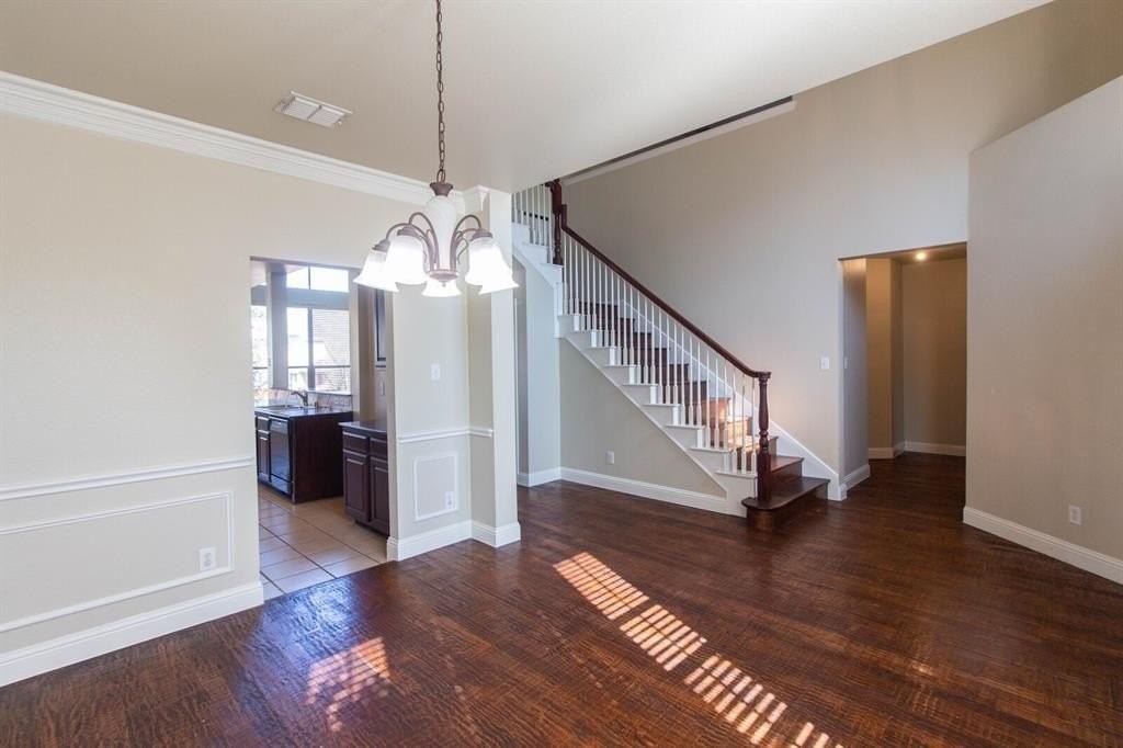 1127 Ranch Vista Dr - Photo 3 of 36