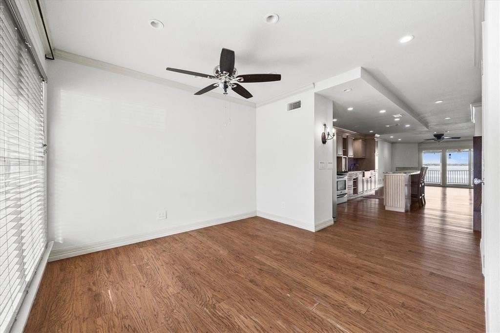 3830 Mediterranean St - Photo 5 of 23