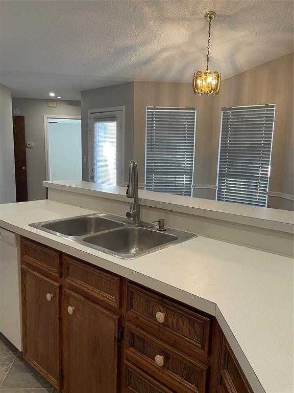 1613 Bozman Rd - Photo 5 of 21