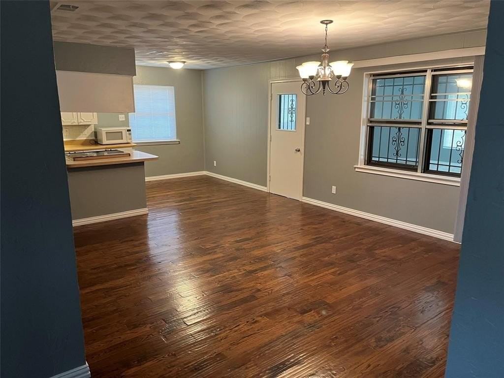 4509 Huntington Dr - Photo 5 of 16