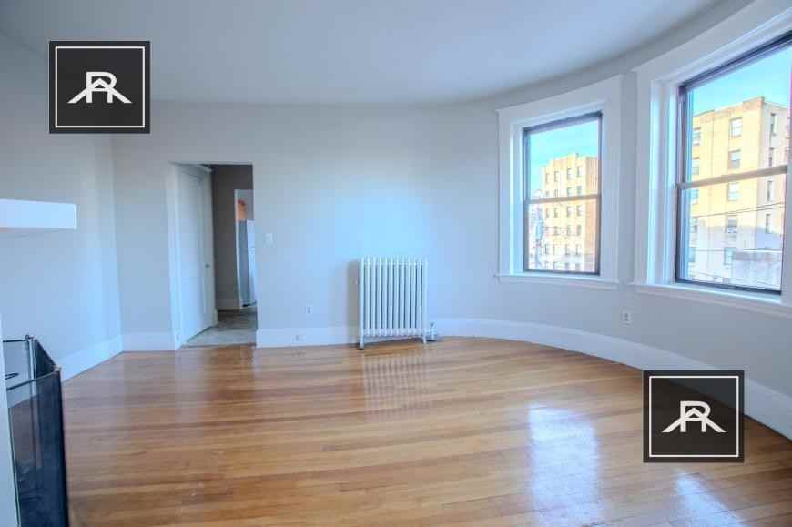 52 Cummings Rd - Photo 7 of 10