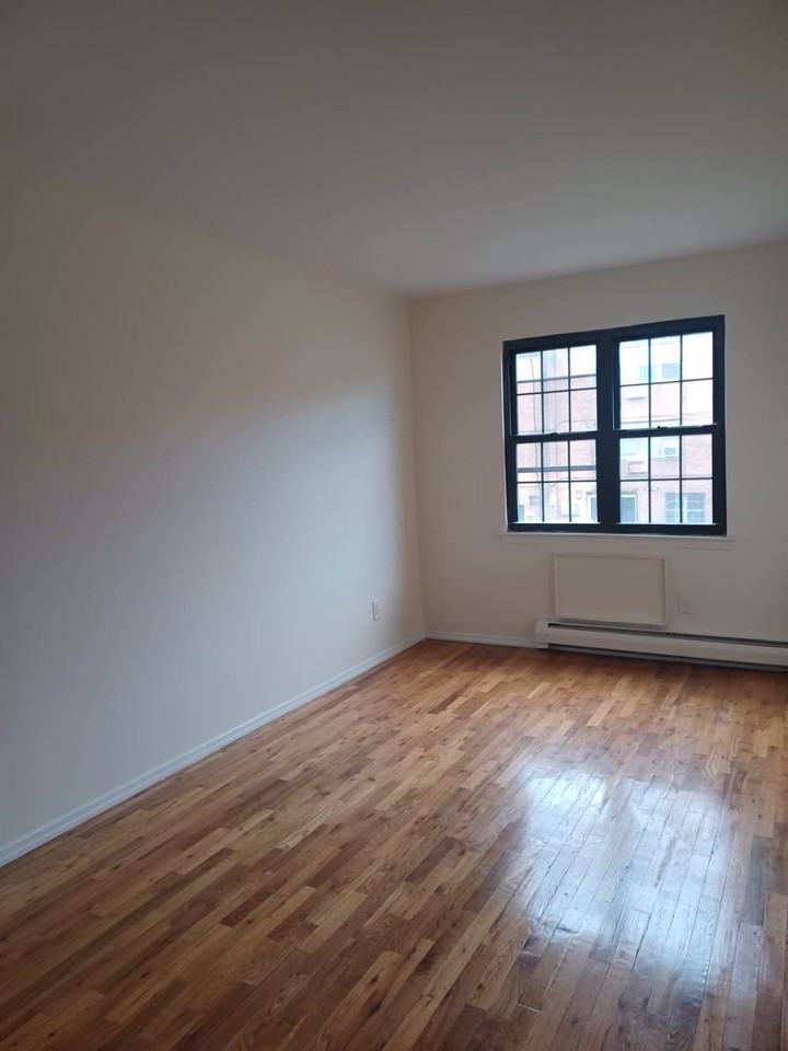 15614 79th St #1 - Photo 6 of 9