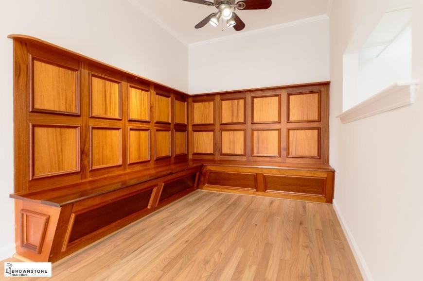 113 Union St - Photo 3 of 10