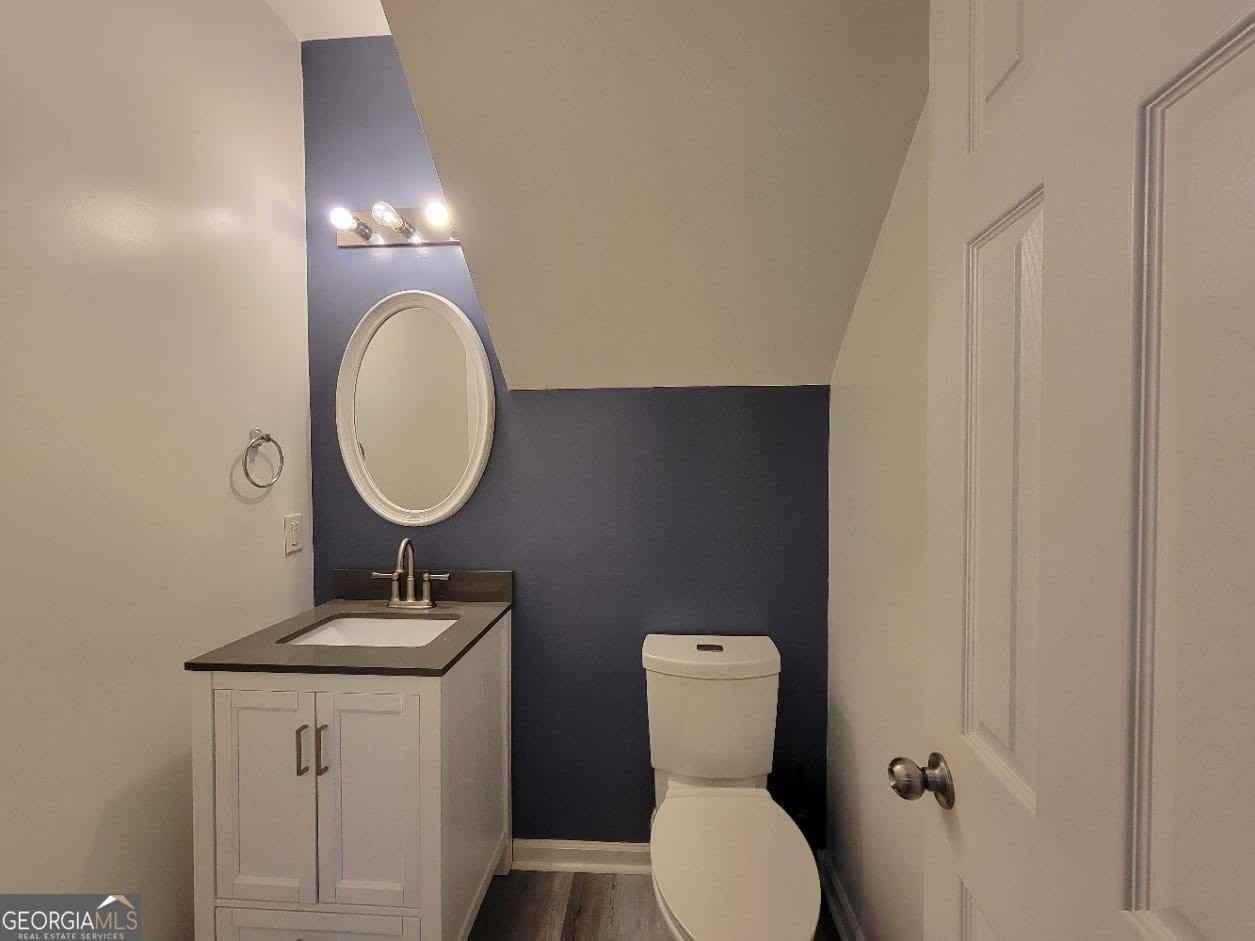 175 Stillwood Dr - Photo 7 of 33