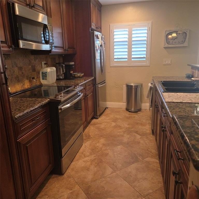 5349 Lakefront Blvd #B - Photo 5 of 23