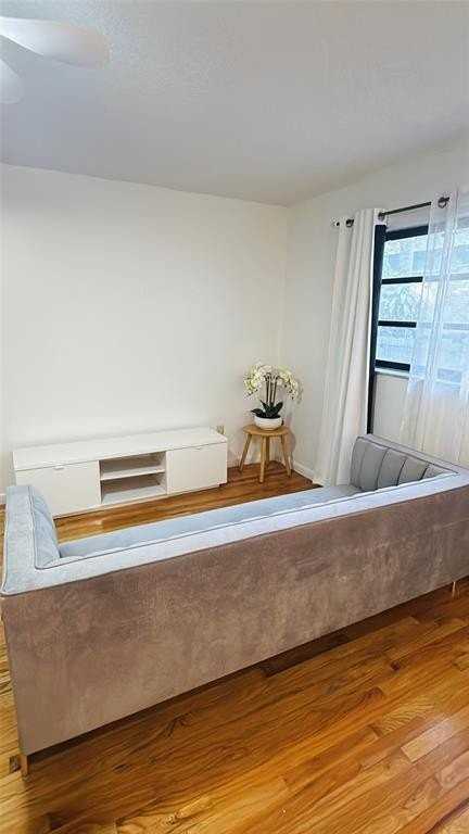 3923 Sw 62nd Ct #1 - Photo 6 of 8