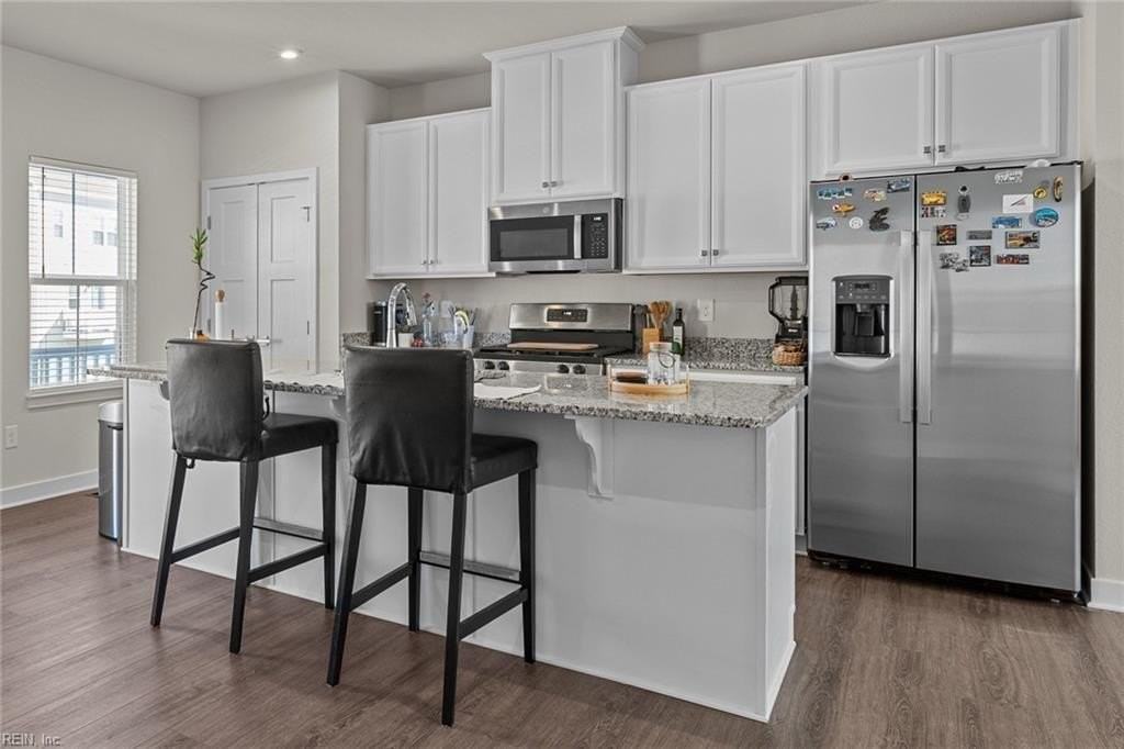 1211 Worden Way - Photo 7 of 38