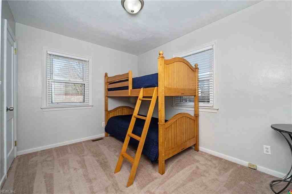 3508 Bertha St - Photo 5 of 10