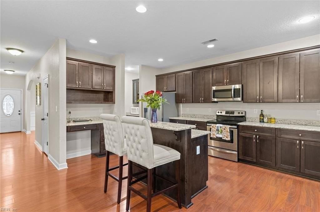 13 Douglas St - Photo 5 of 49