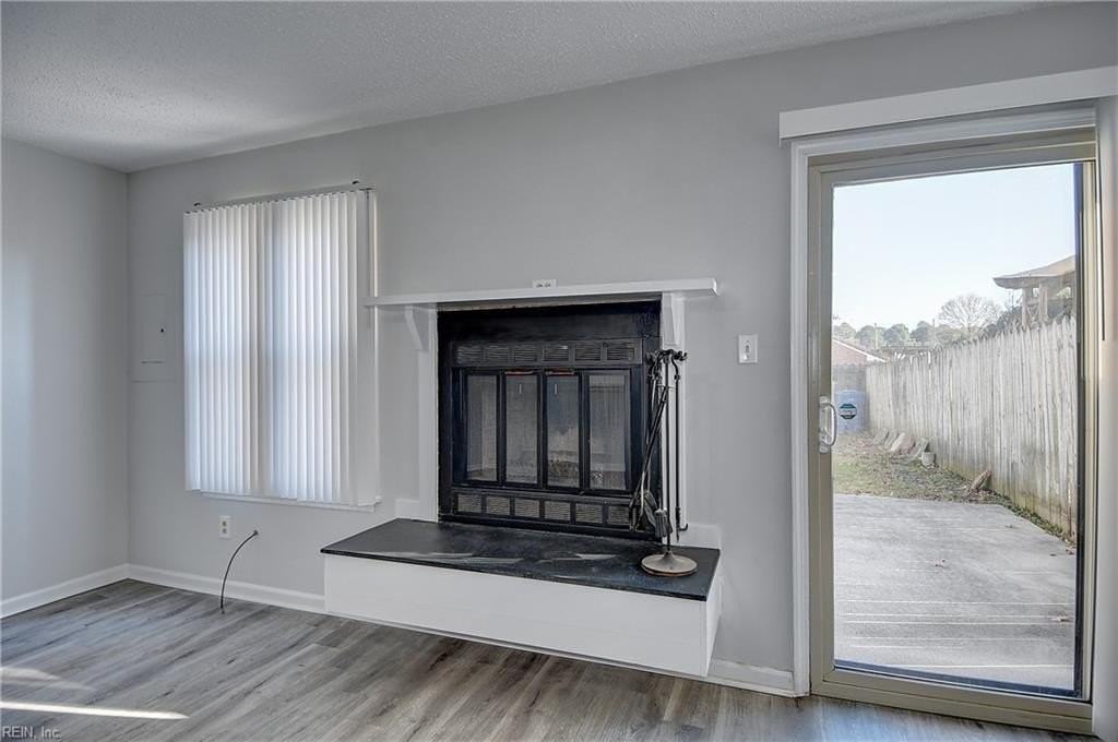 4823 Afton Ct - Photo 7 of 39