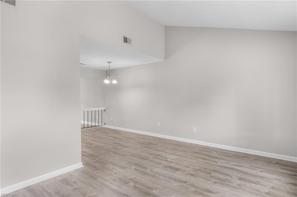 1386 Sierra Dr - Photo 2 of 16