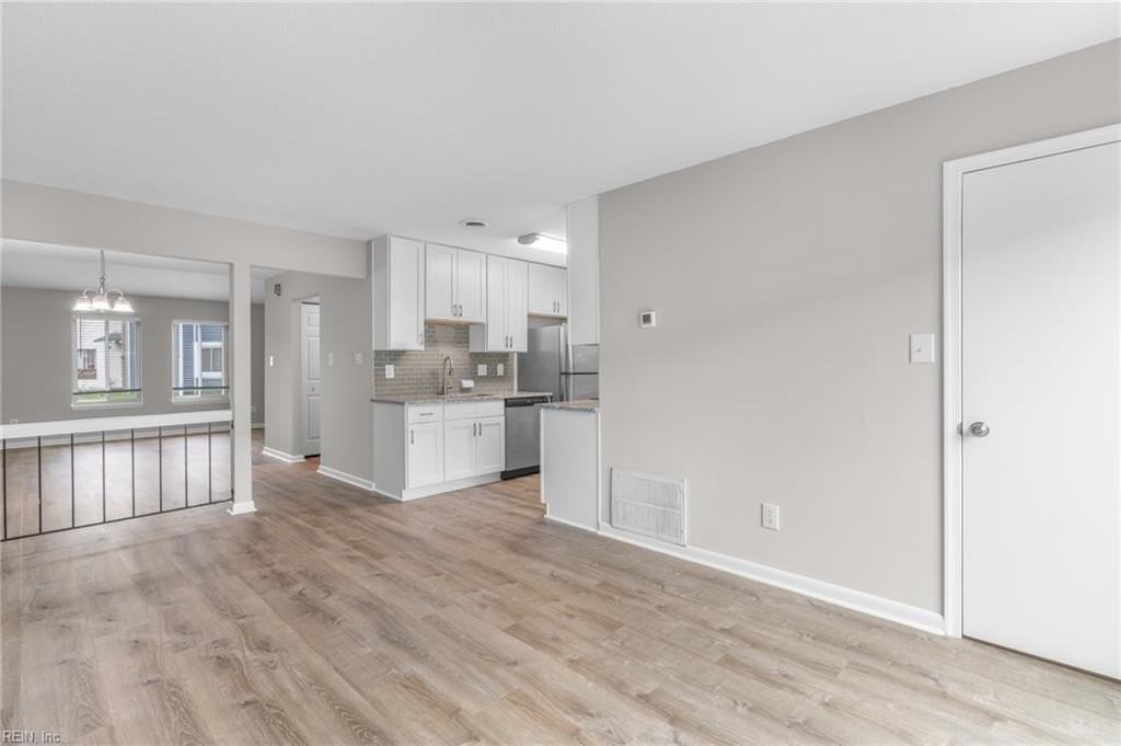 1386 Sierra Dr - Photo 7 of 16