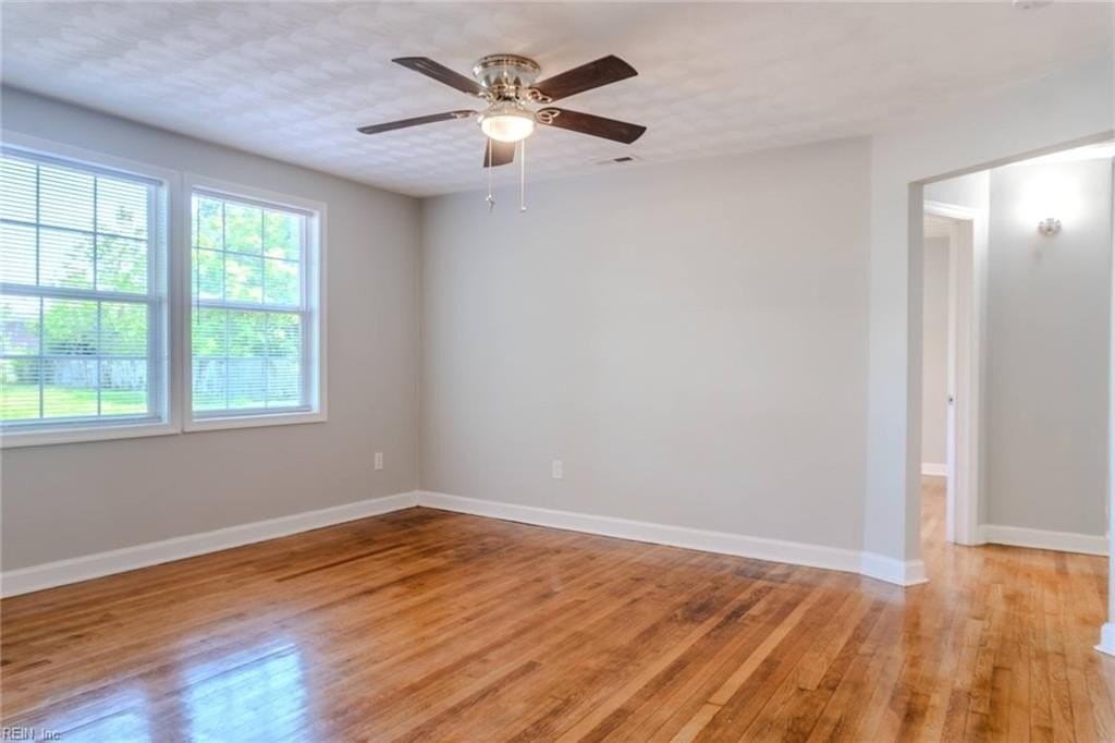 3309 Mascott St - Photo 5 of 27