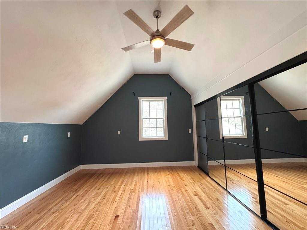 9543 26th Bay St #B - Photo 3 of 28