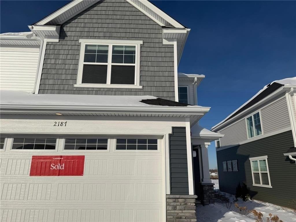 2187 Tyrone Dr - Photo 2 of 19