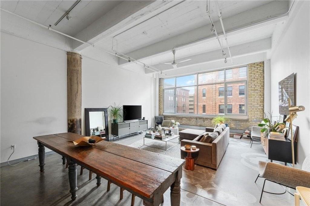 700 Washington Ave N #524 - Photo 2 of 26