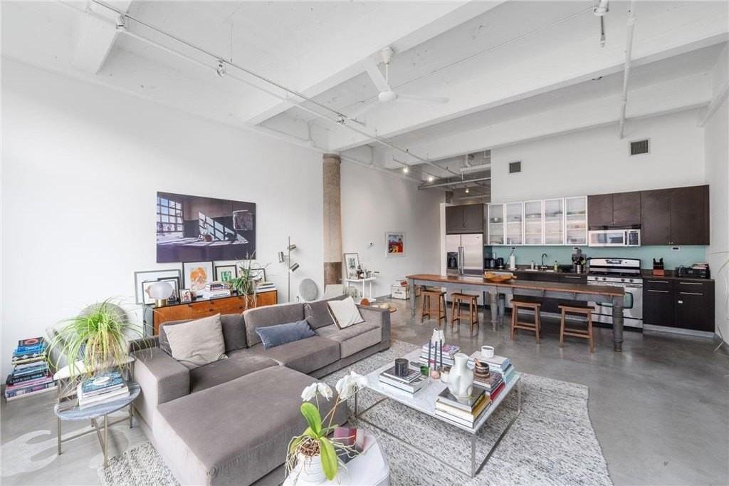 700 Washington Ave N #524 - Photo 7 of 26