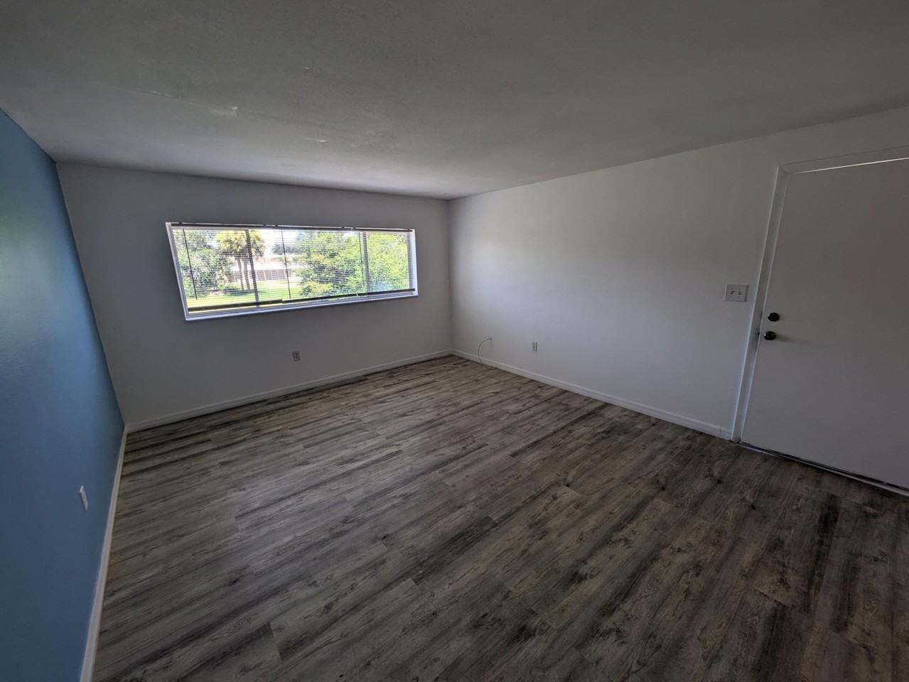 140 Minna Ln Apt 207 #207 - Photo 5 of 10