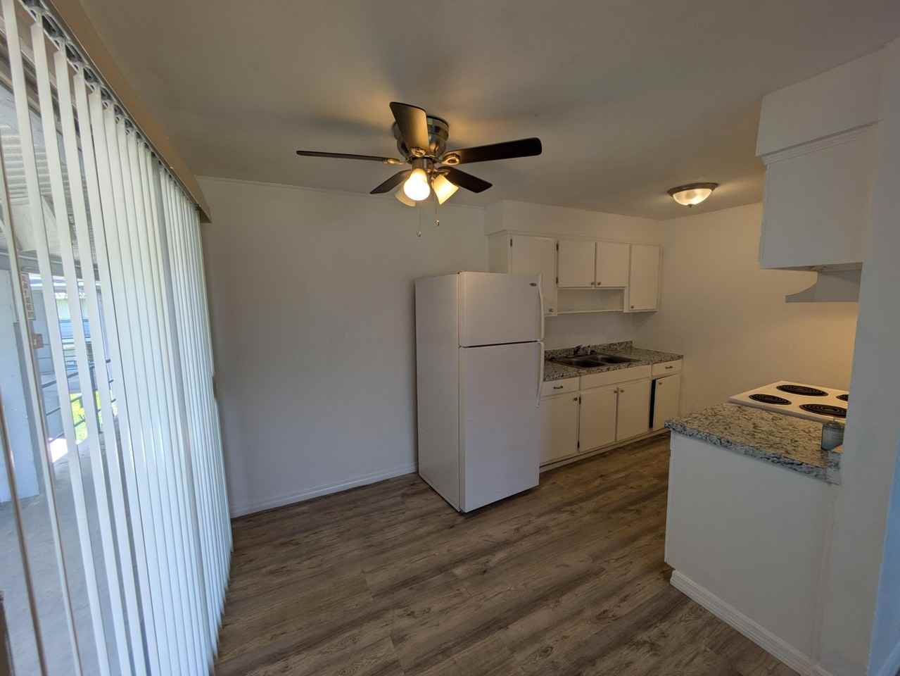 140 Minna Ln Apt 207 #207 - Photo 6 of 10