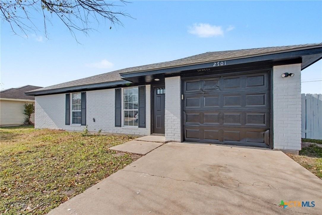 2701 Cross Timber Dr - Photo 3 of 27