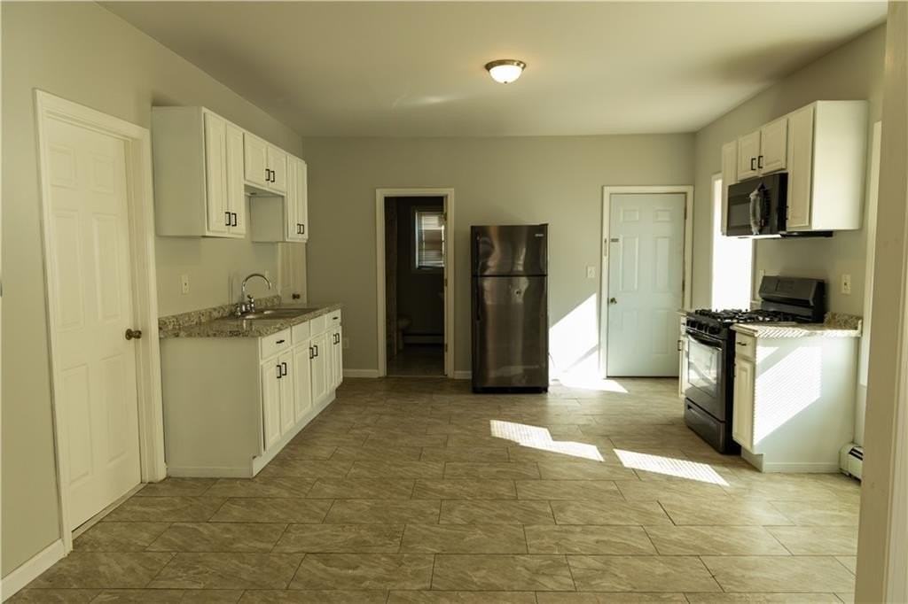 287 Manton Ave Unit 1 #1 - Photo 3 of 11