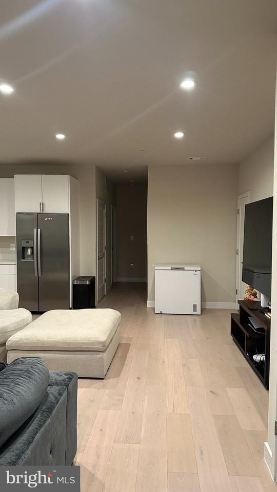 235 Valley Ave Se - Photo 6 of 20