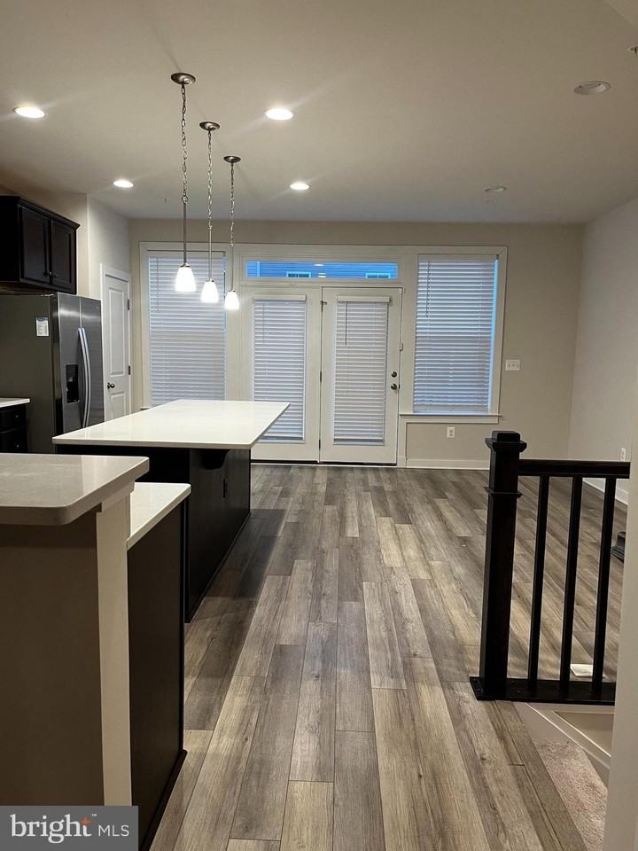 1430 Becknel Ave - Photo 7 of 25