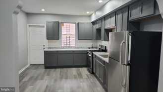 805 N Kenwood Ave - Photo 1 of 1