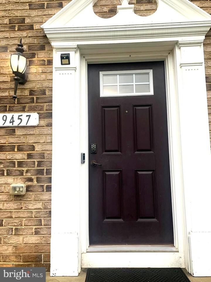 9457 Virginia Jane Way - Photo 2 of 31