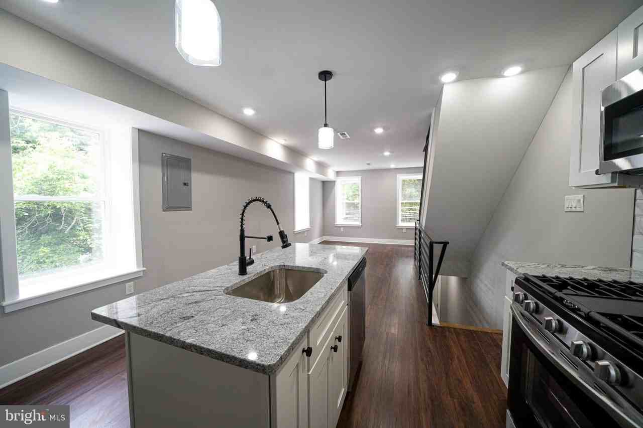 334 Church Rd Unit 2 #2