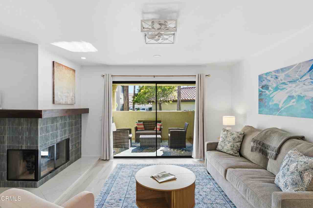 2053 Majorca Dr - Photo 7 of 41