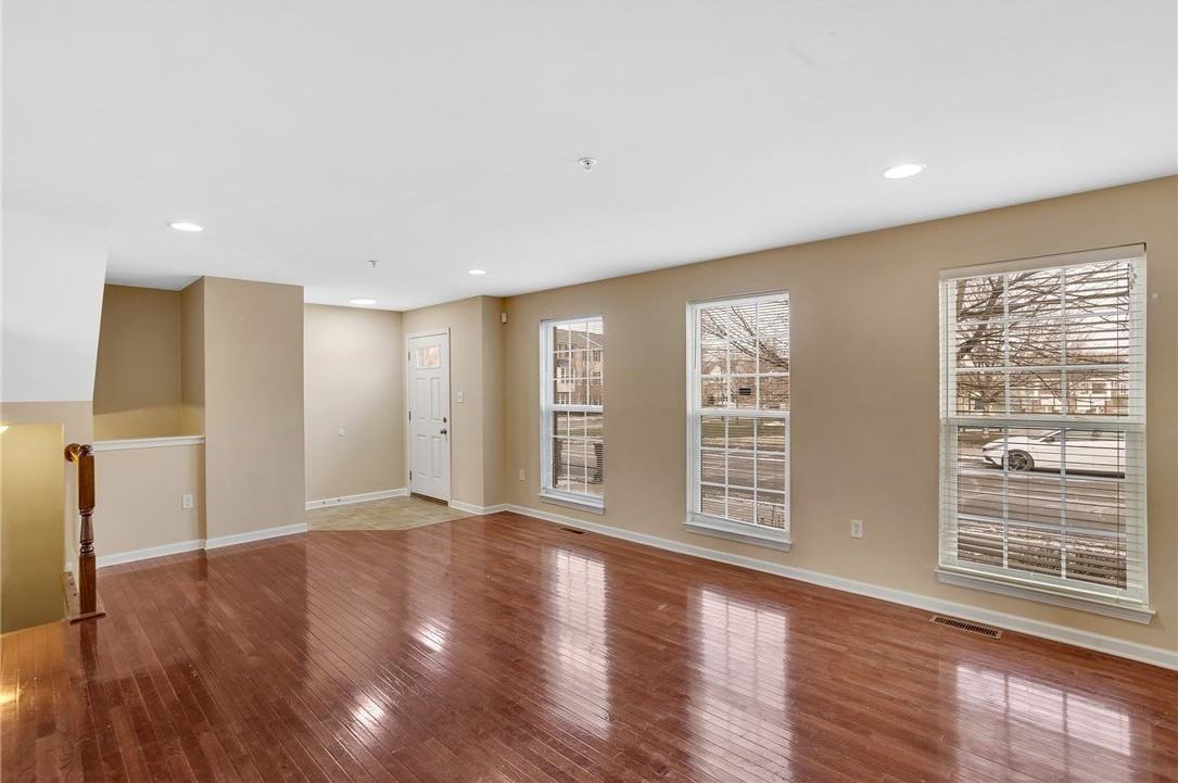 505 Fairgate Dr - Photo 6 of 30