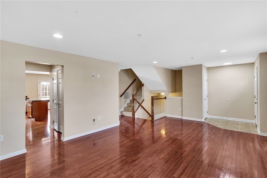 505 Fairgate Dr - Photo 7 of 30