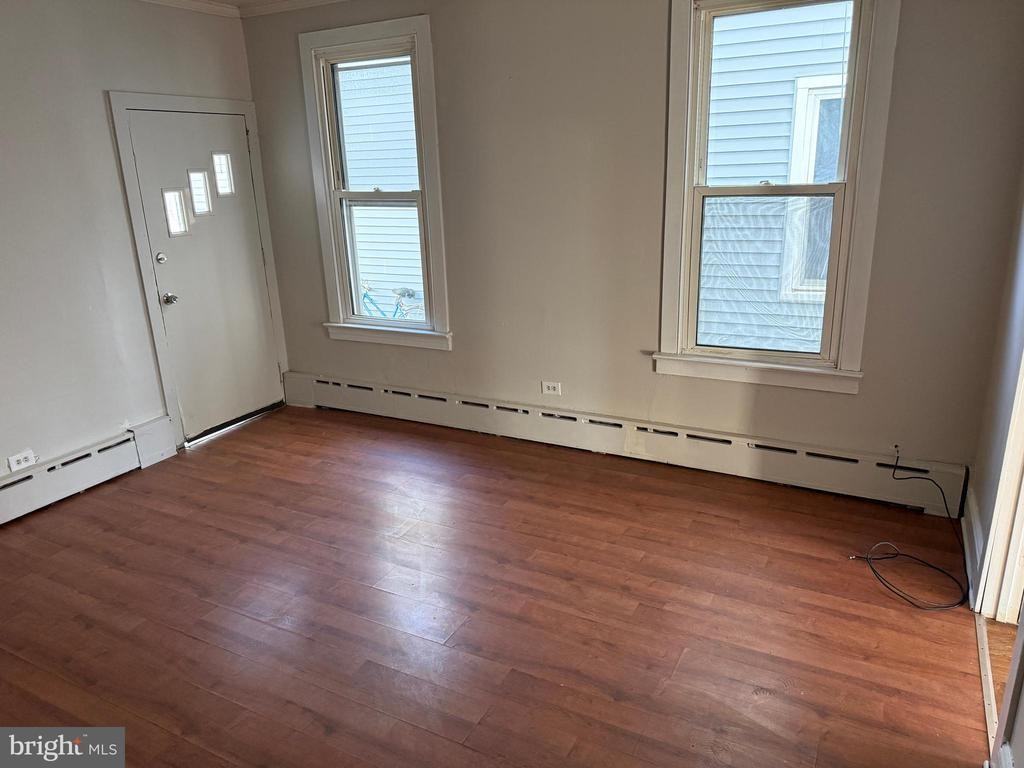 31 Bispham St ##A - Photo 2 of 5