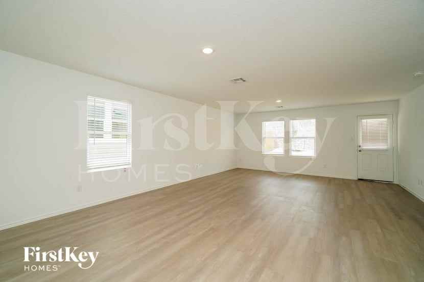 5409 Basil Chase - Photo 5 of 15