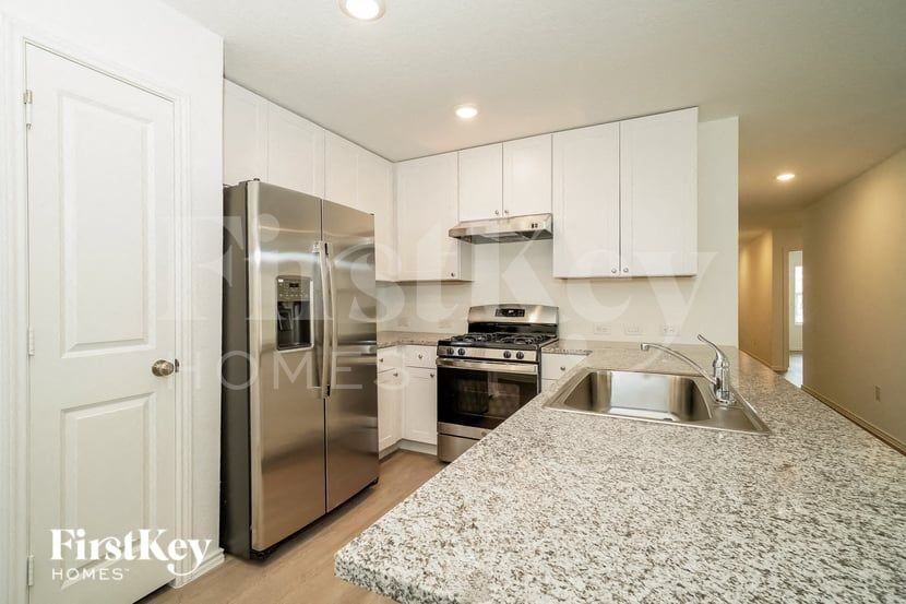 5409 Basil Chase - Photo 7 of 15