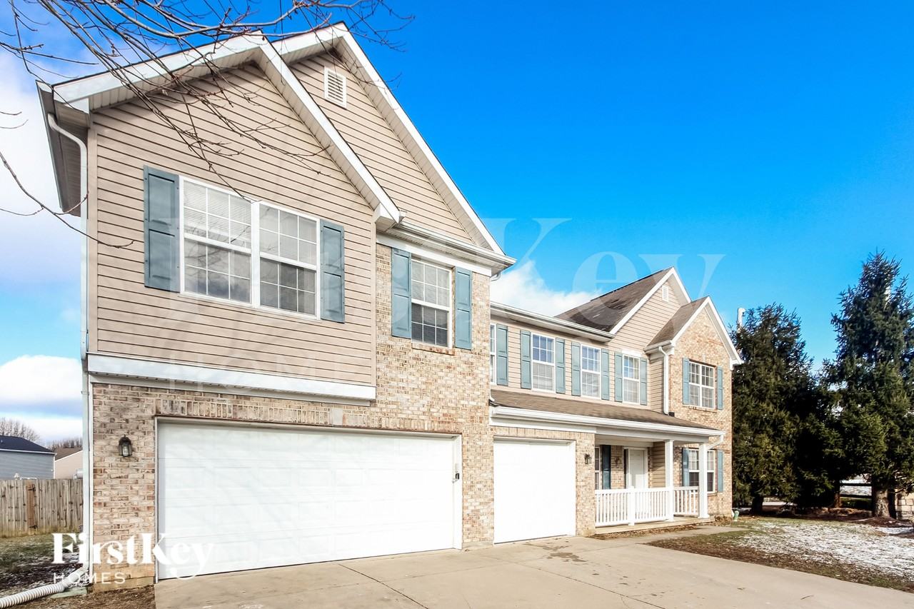 8810 Scotland Dr - Photo 2 of 19