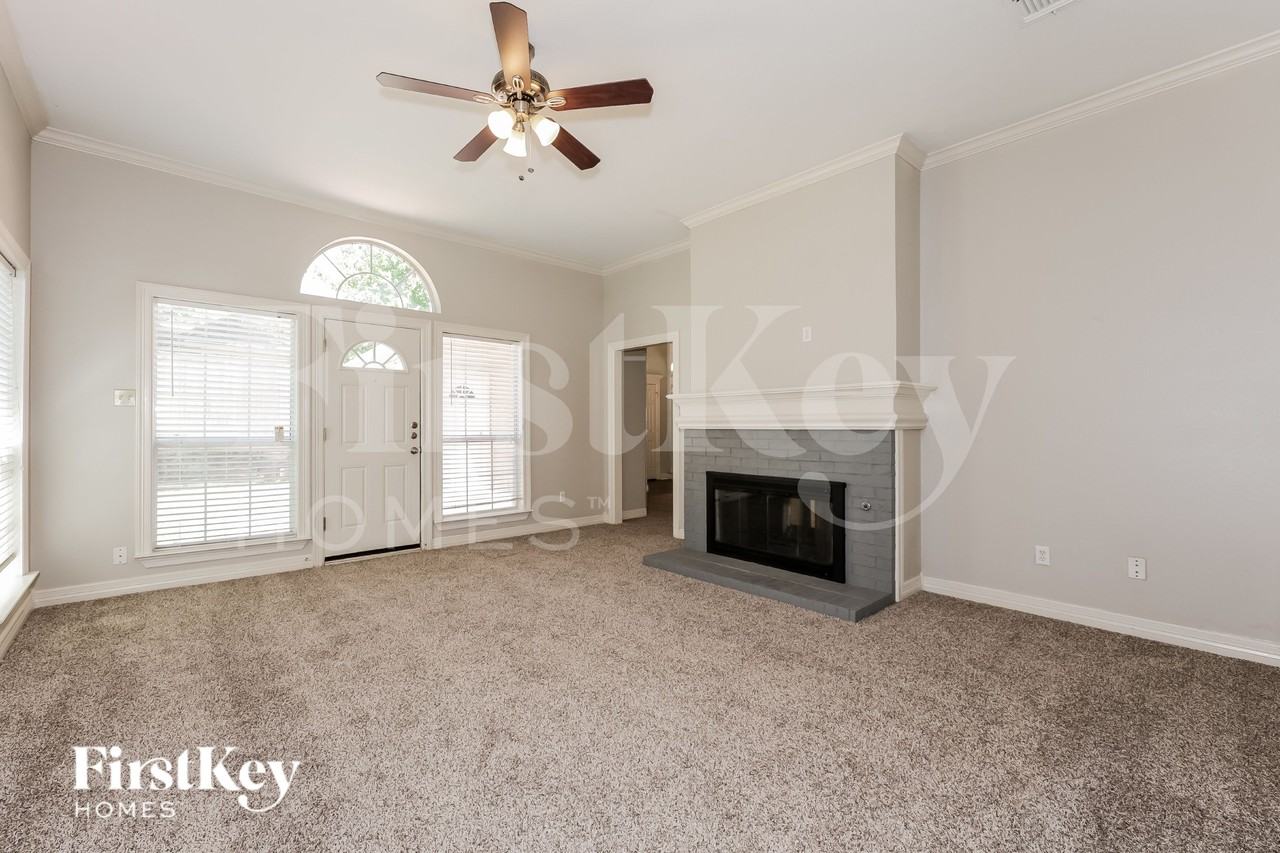 846 Robin Meadow Ct - Photo 7 of 16