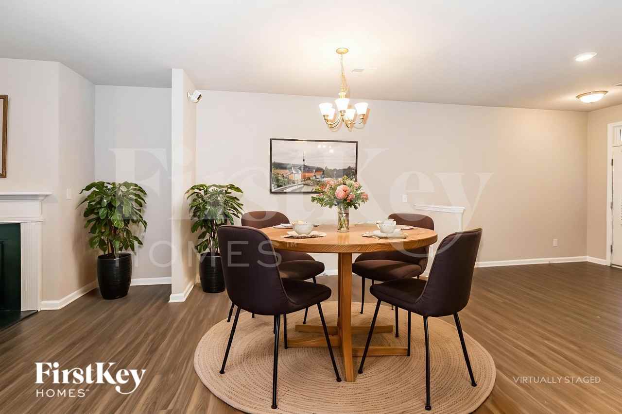 3196 Baylor Cir - Photo 6 of 19