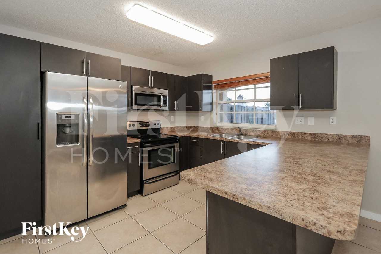 15867 Swterrace - Photo 6 of 15