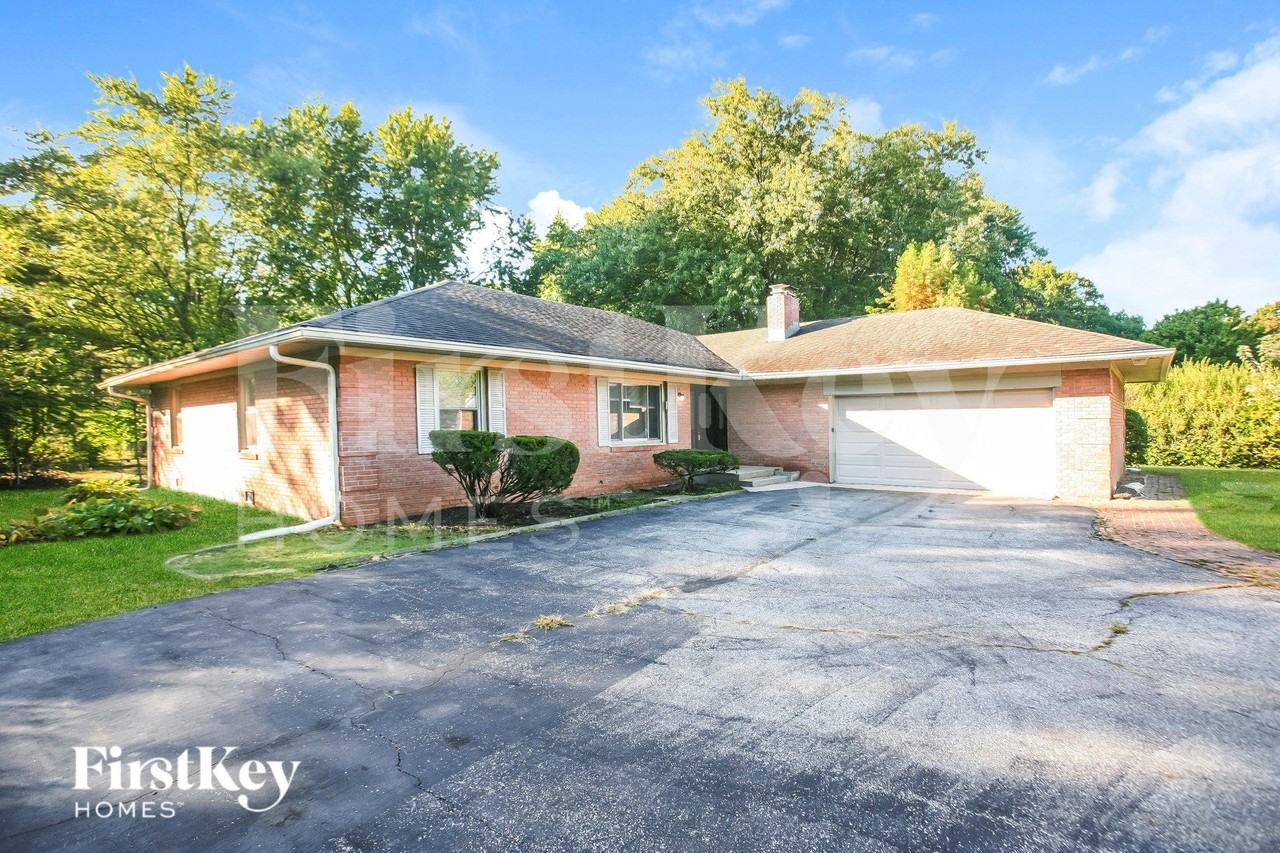 1311 Lawrence Rd - Photo 2 of 19