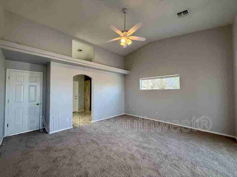 2917 Desert Vista Dr - Photo 7 of 36