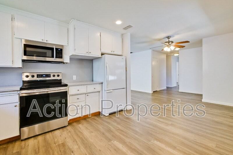 1034 Tulane Dr - Photo 7 of 34