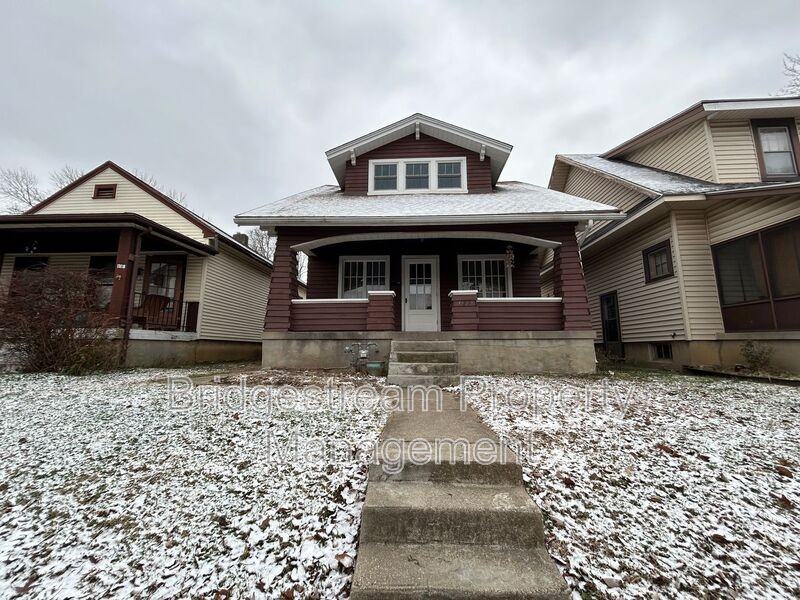 427 Gunckel Ave - Photo 2 of 11