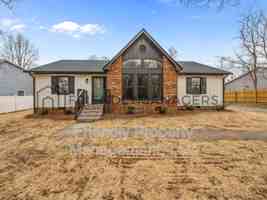 featured image of 2119 Dave St