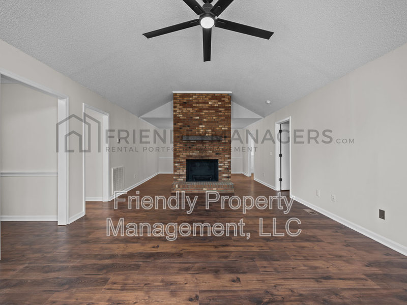 2119 Dave St - Photo 2 of 14