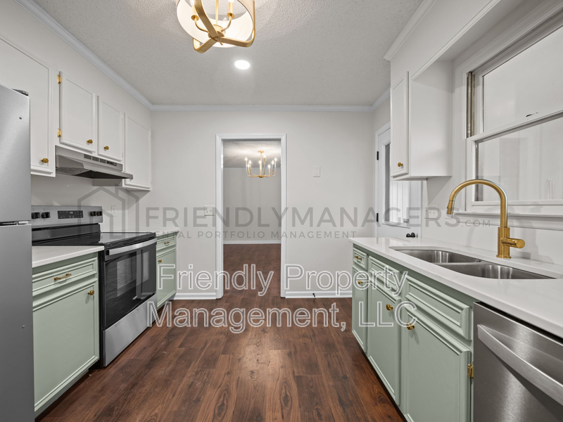 2119 Dave St - Photo 4 of 14